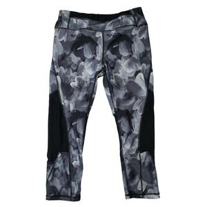 Kyodan Black Gray Floral Yoga Leggings. Size M Mid-Calf Capris Exercise